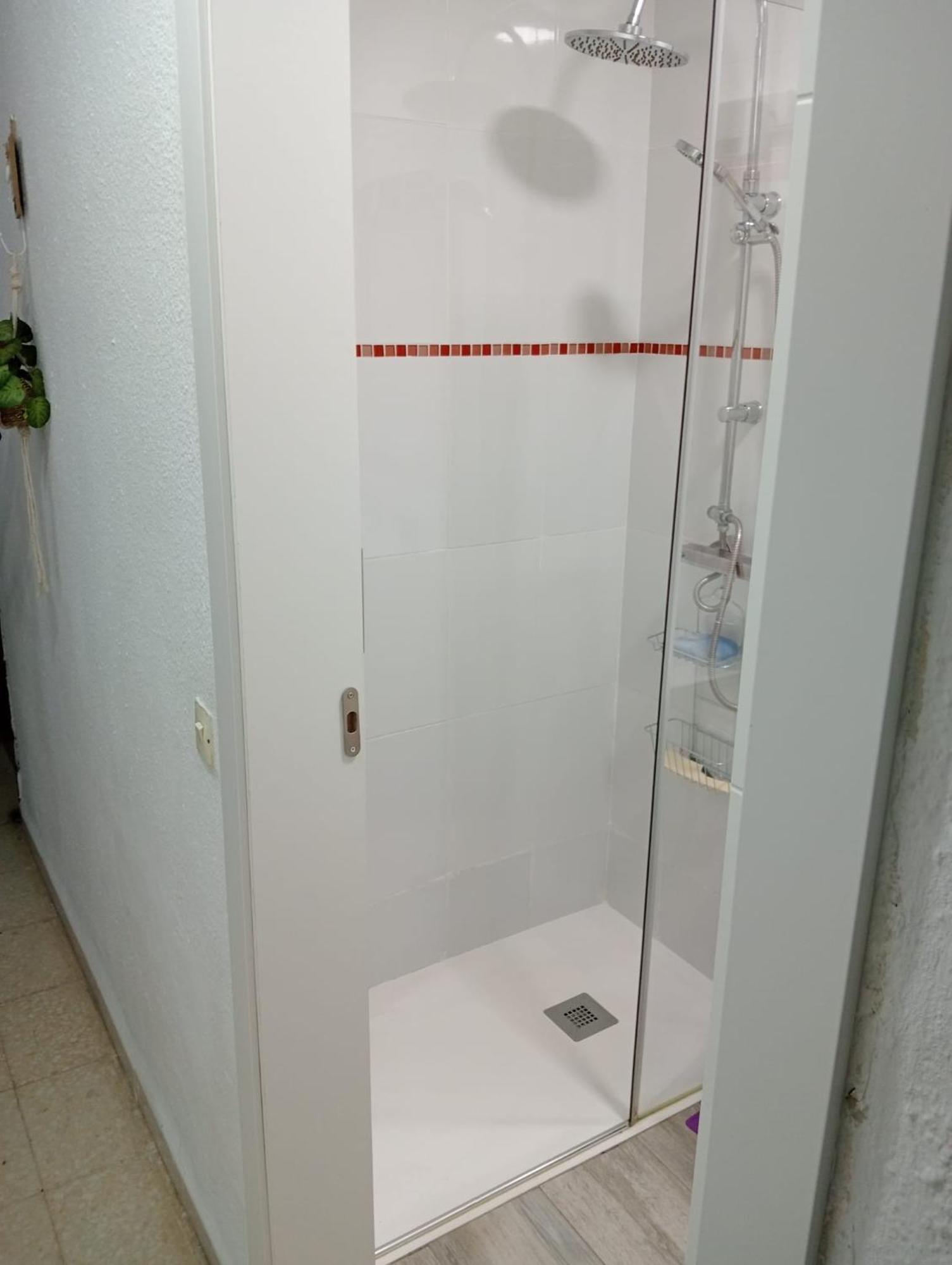 Habitacion Piso Particular En 卡斯蒂勒雅坡镇 外观 照片